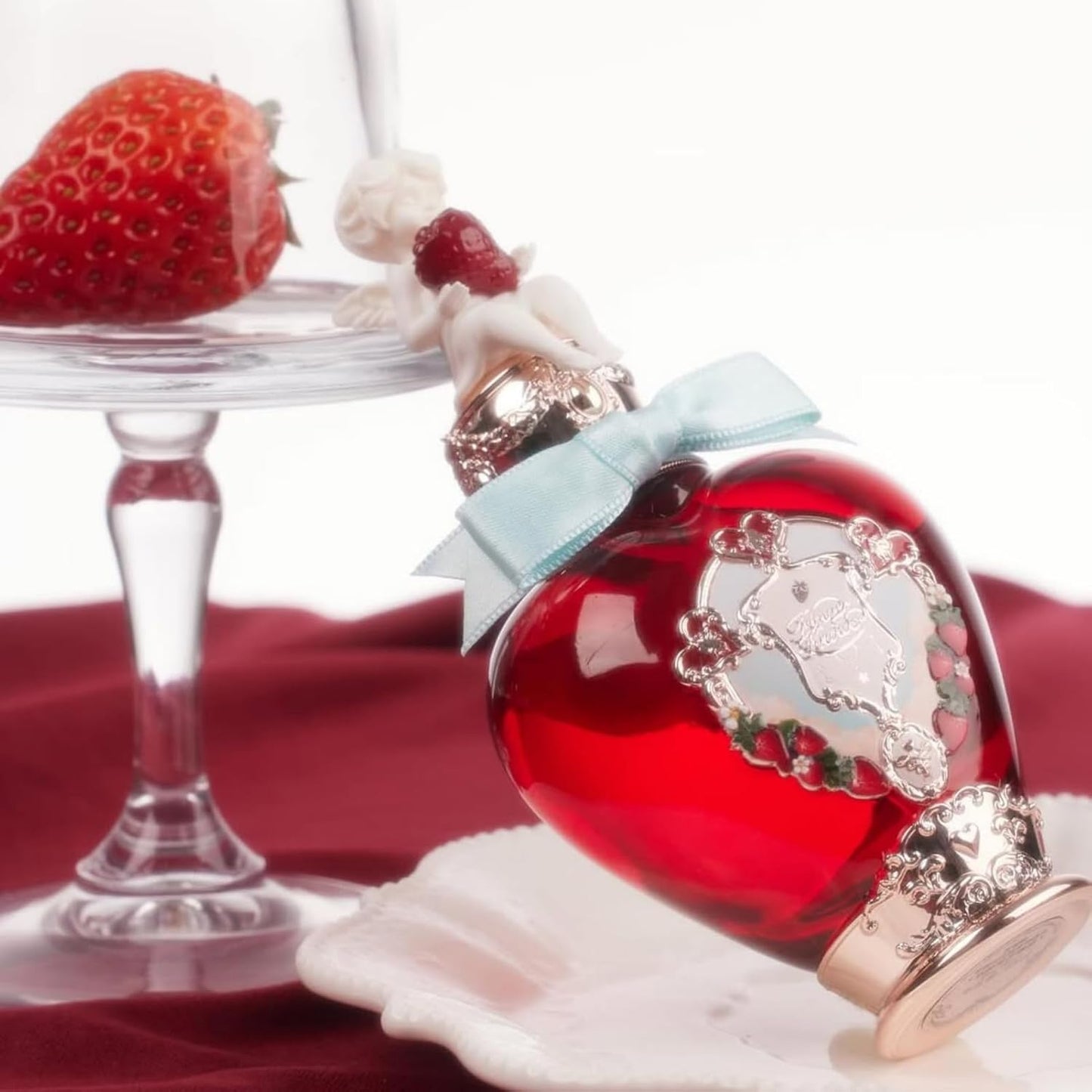 Flower Knows - Strawberry Cupid Perfume Lychee Bouquet