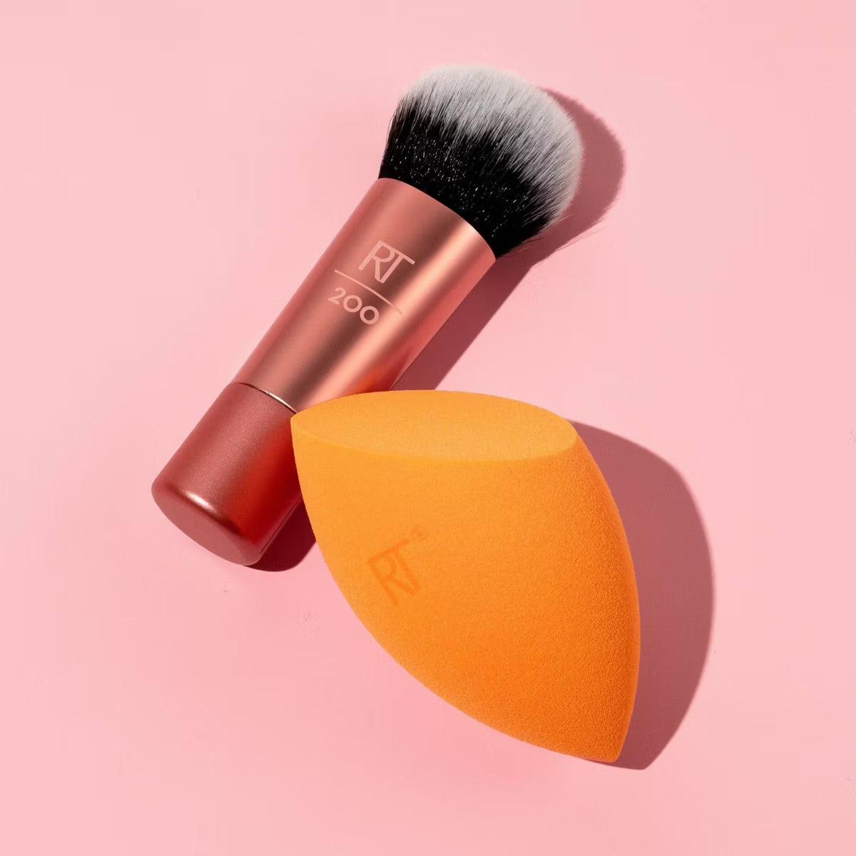 Real Techniques - Mini Brush and MCS Sponge Duo