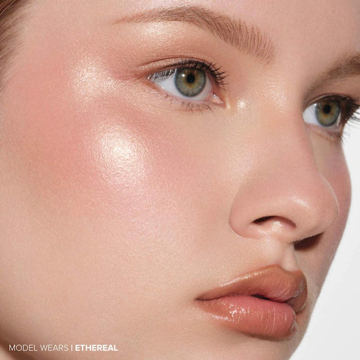Anastasia Beverly Hills - Glow Seeker Champagne Gold Powder Highlighter **BAJO-PEDIDP**