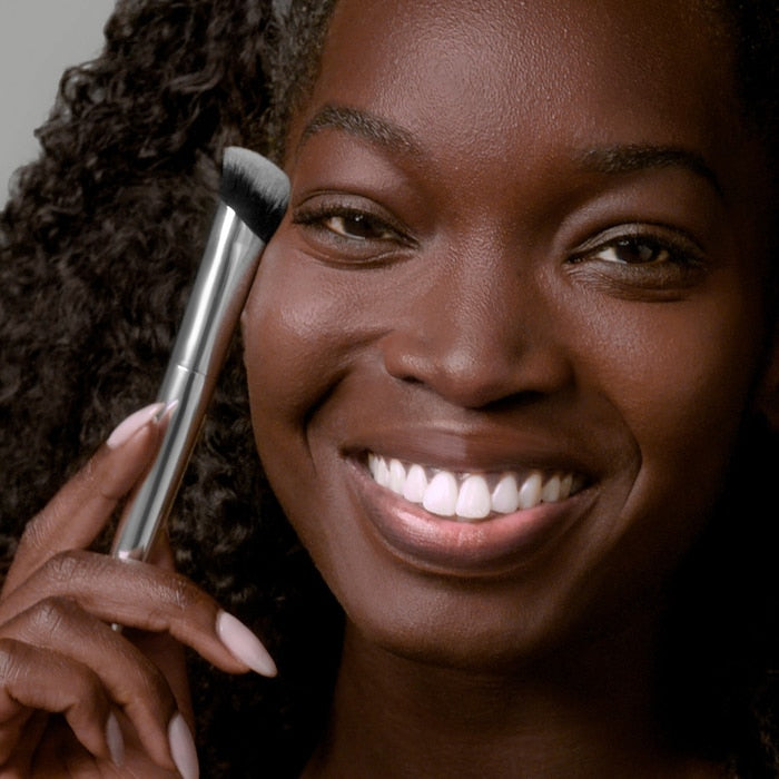 HAUS LABS BY LADY GAGA - Cruelty-Free Concealer Brush **BAJO-PEDIDO**