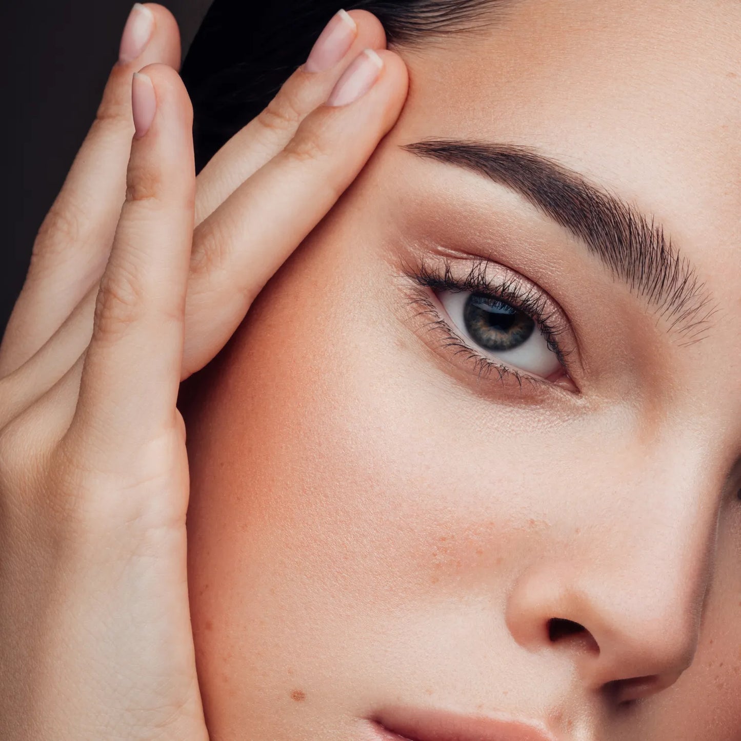 Adoro - Delicate Eyebrow Razor