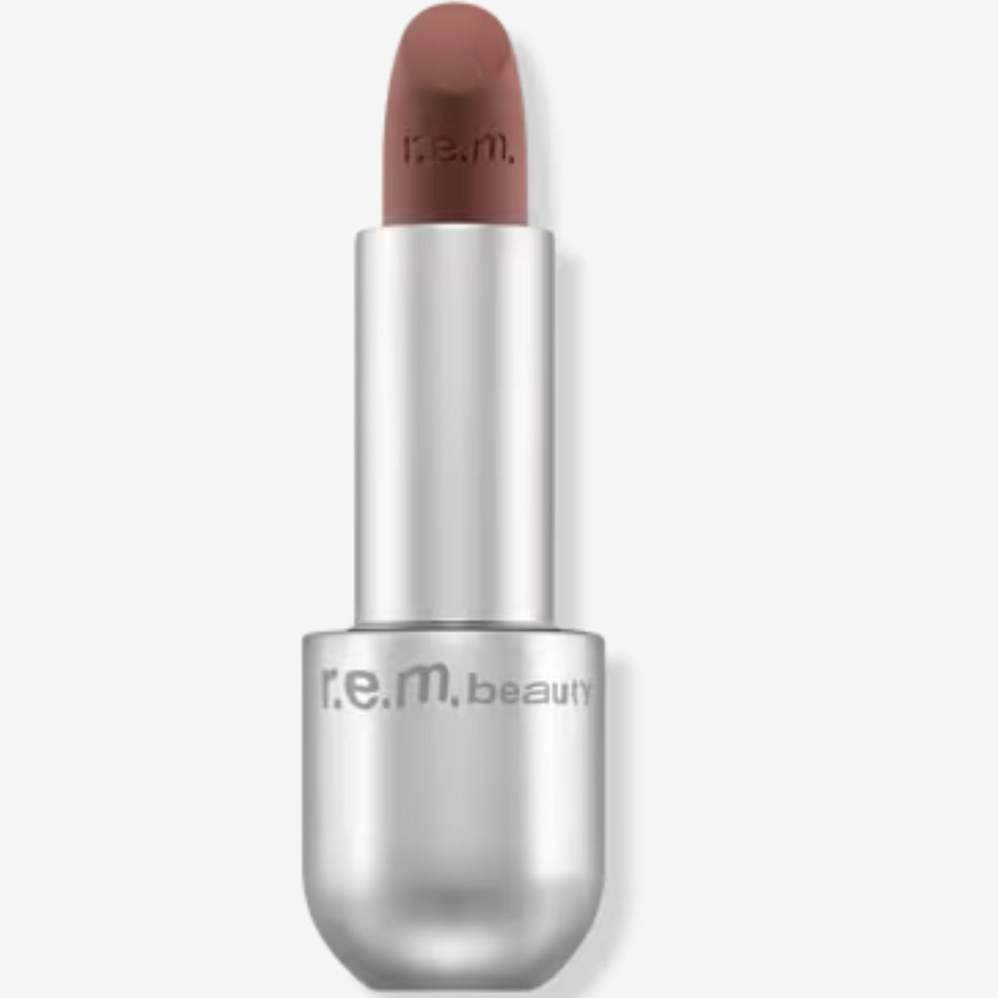 r.e.m. beauty - On Your Collar Matte Lipstick **BAJO-PEDIDO**