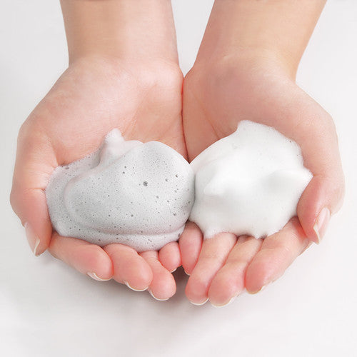 Moira - Moisture Capture Whipping Cleanser