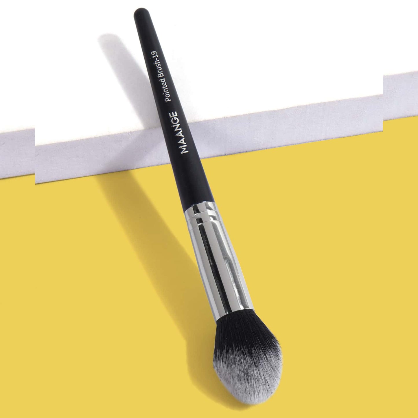 MAANGE - Brocha para Rubor Pointed Brush