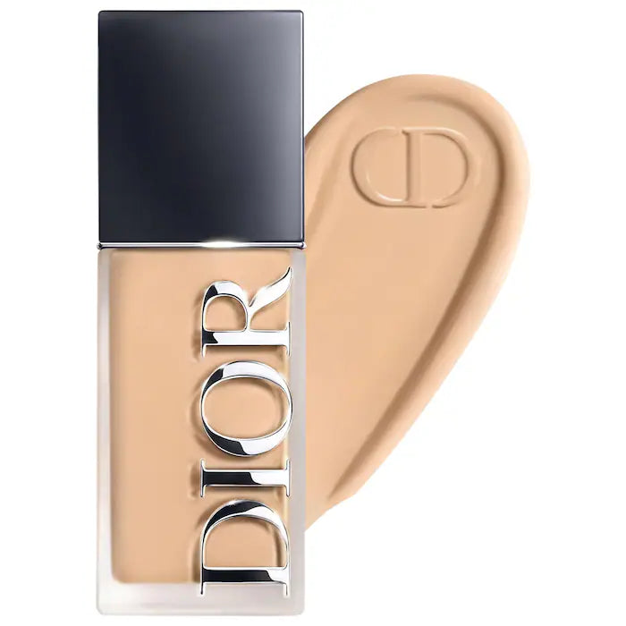 DIOR - Forever Skin Wear Blurrnig Natural Matte Foundation - 24h Ultra Wear **BAJO PEDIDO**