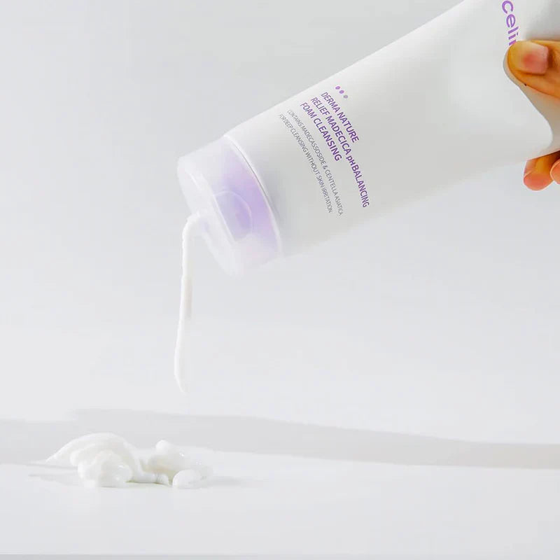 Celimax - Derma Nature Relief Madecica pH Balancing Foam Cleansing