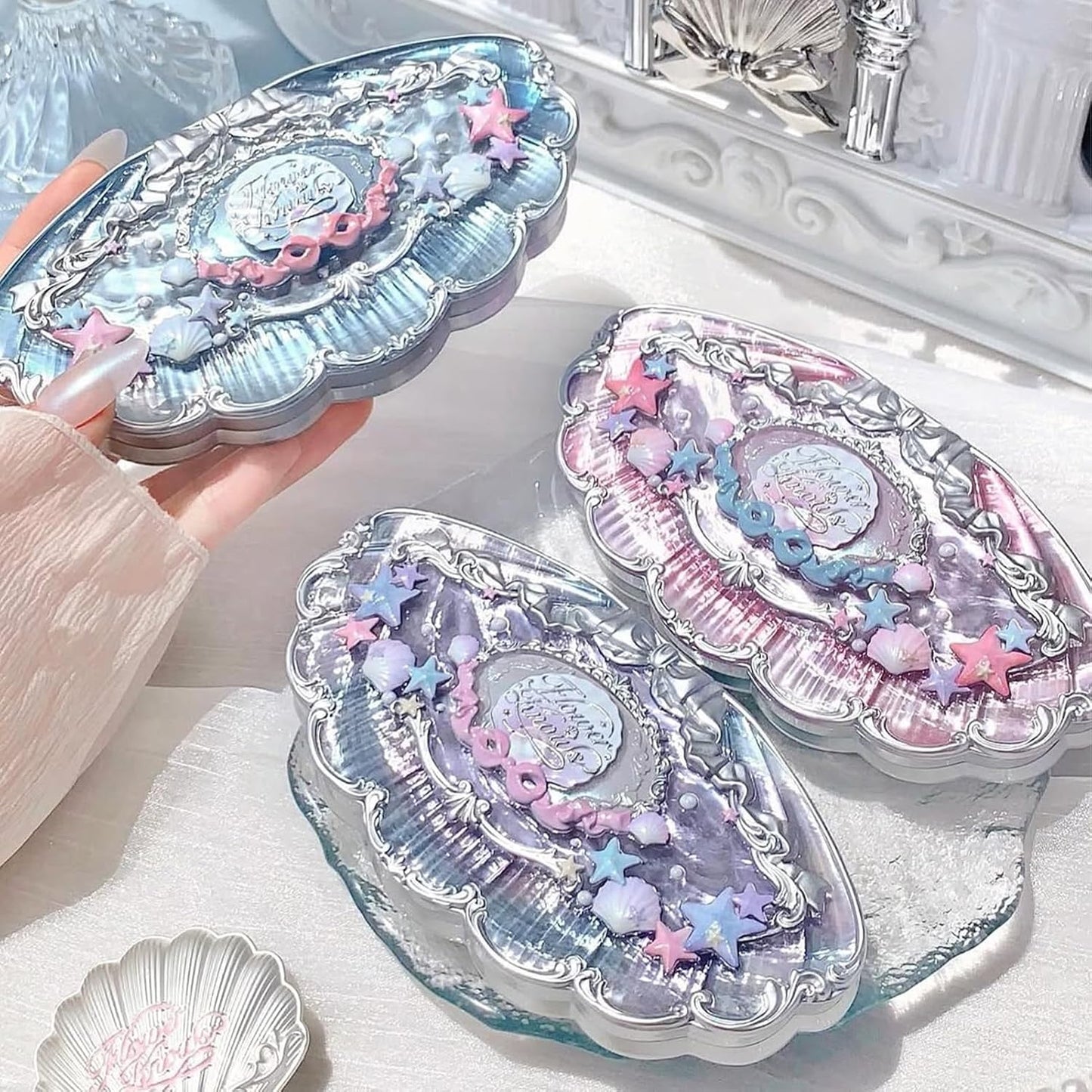 Flower Knows - Shells Jewel Makeup Palette