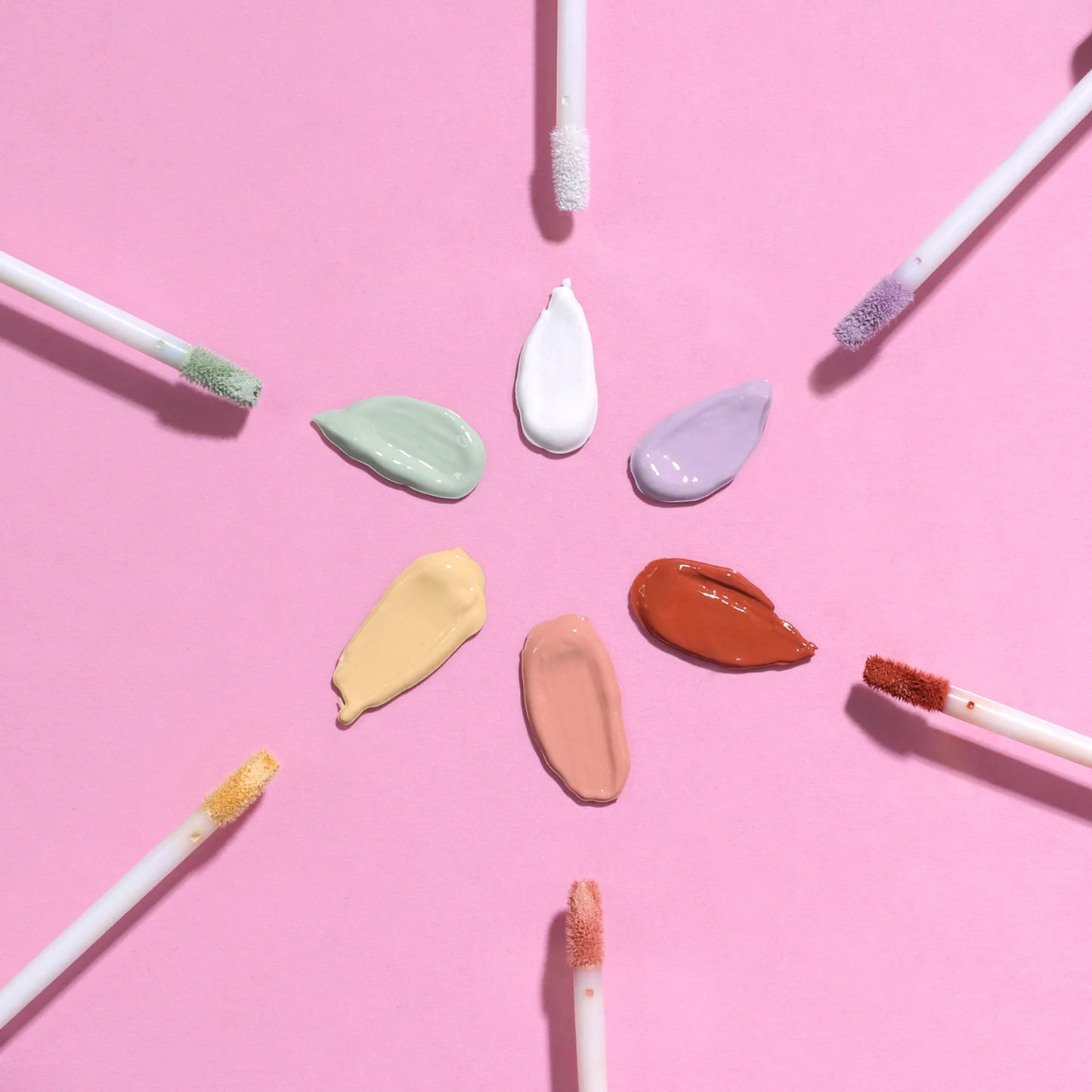 Moira - Lavish Color Correcting Concealer