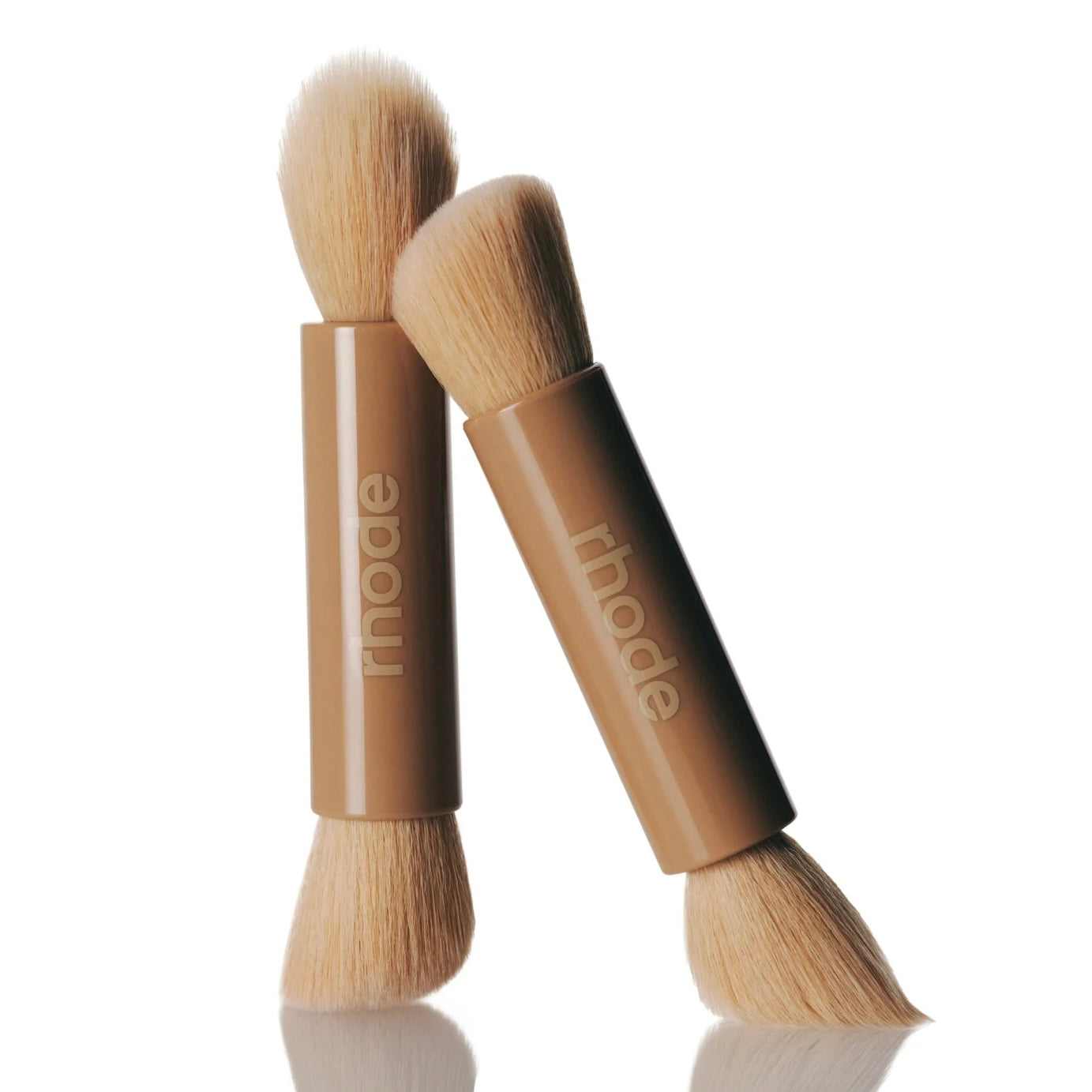Rhde - Pocket Brush Double Makeup Brush **BAJO PEDIDO**