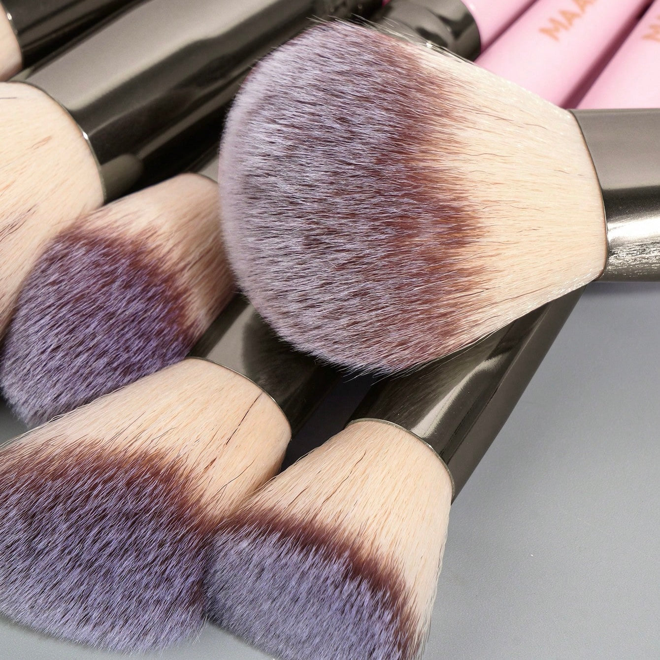 Shein - Set De Brochas De Maquillaje Profesional Maange De 30 Piezas