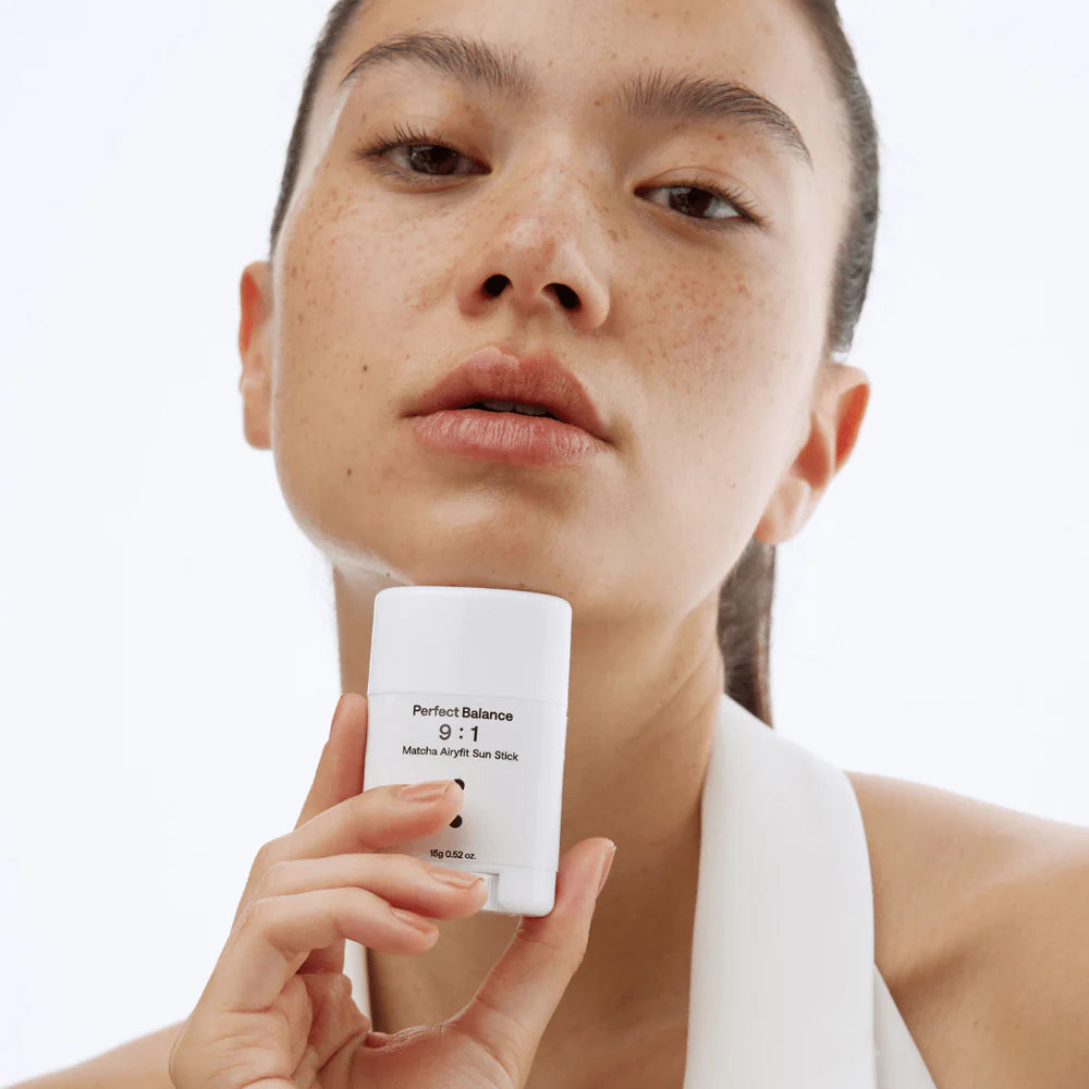 B: Lab - Matcha Airyfit Sun Stick SPF 50+ PA++++