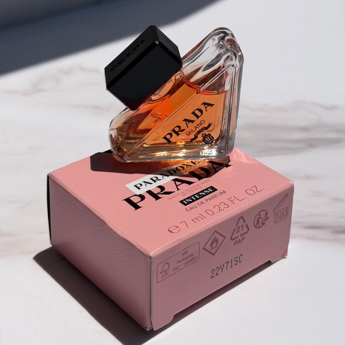 Prada -  Paradoxe Intense Eau de Parfum trial size - 7ml