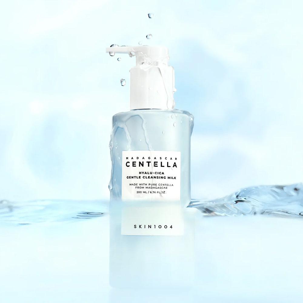 SKIN1004 - Madagascar Centella Hyalu-Cica Gentle Cleansing Milk