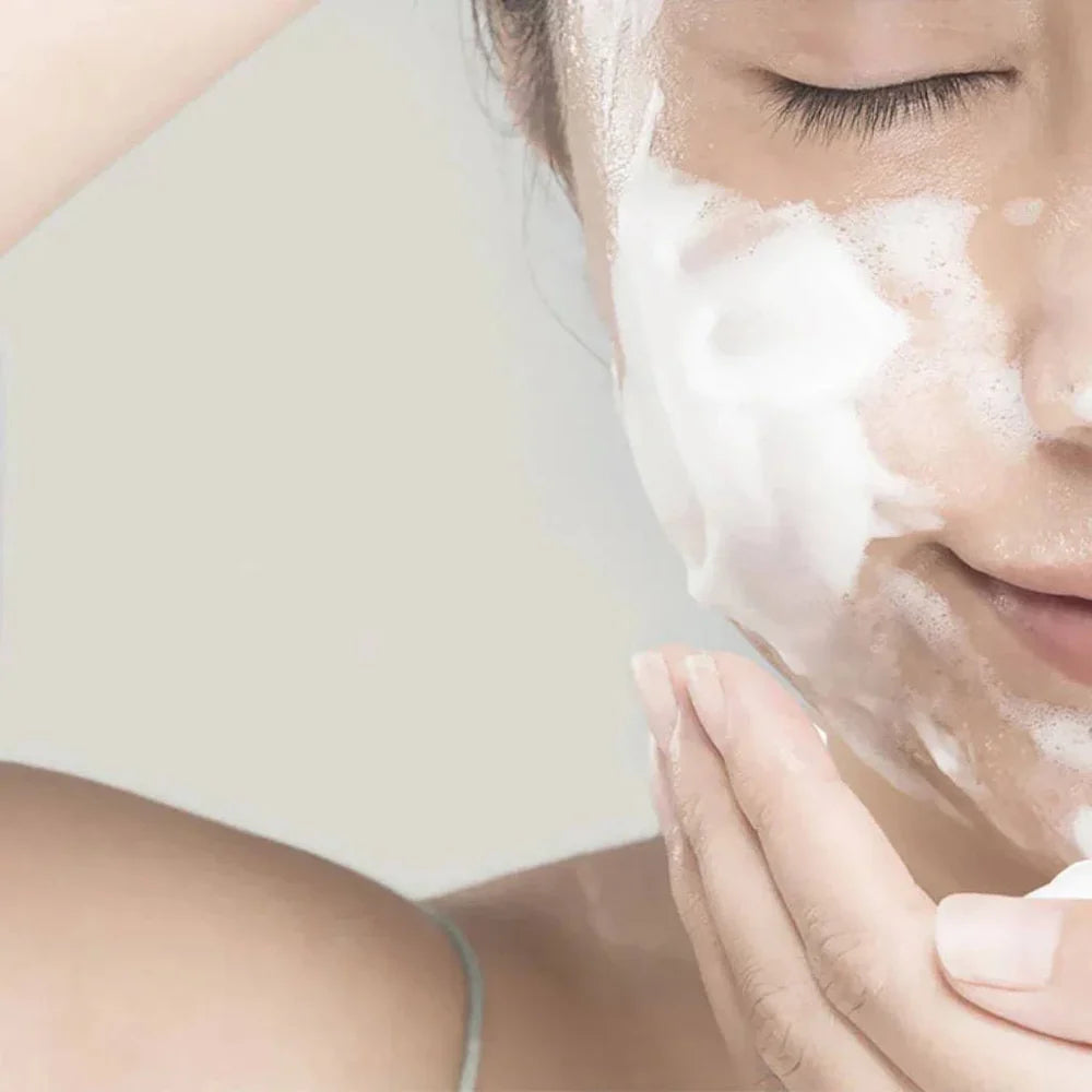 Anua - Heartleaf Succinic Moisture Cleansing Foam