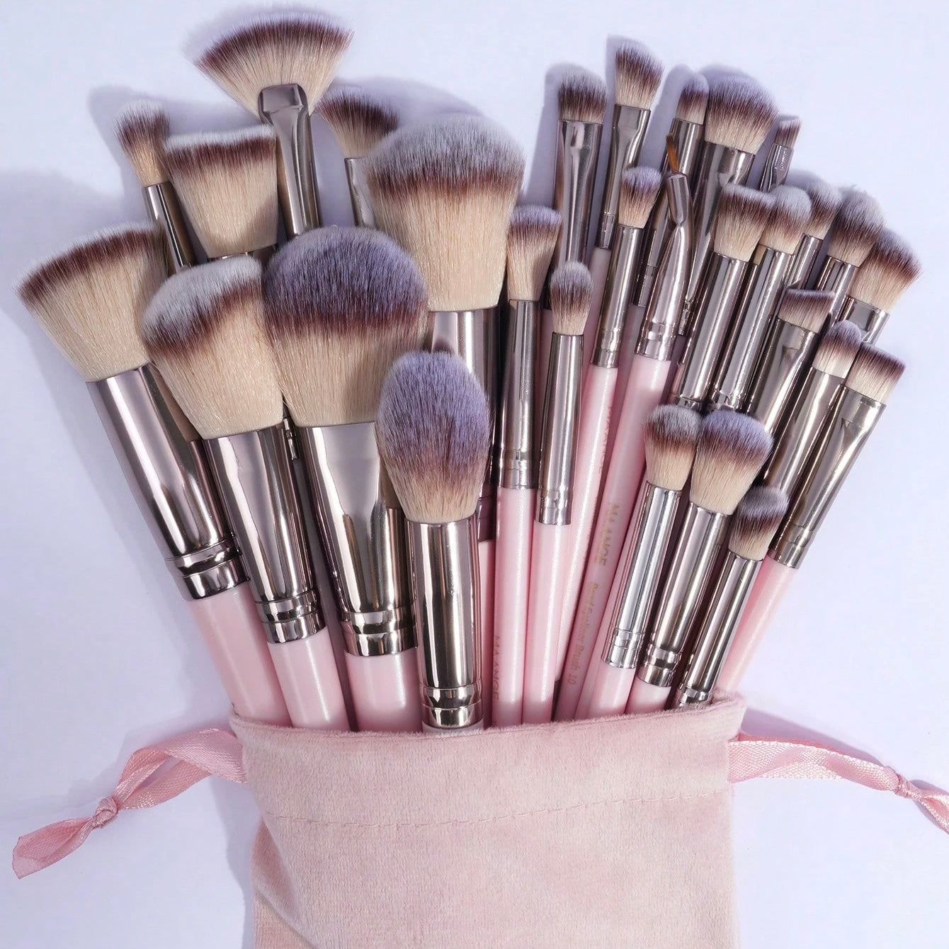 Shein - Set De Brochas De Maquillaje Profesional Maange De 30 Piezas