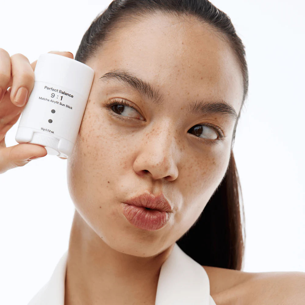 B: Lab - Matcha Airyfit Sun Stick SPF 50+ PA++++