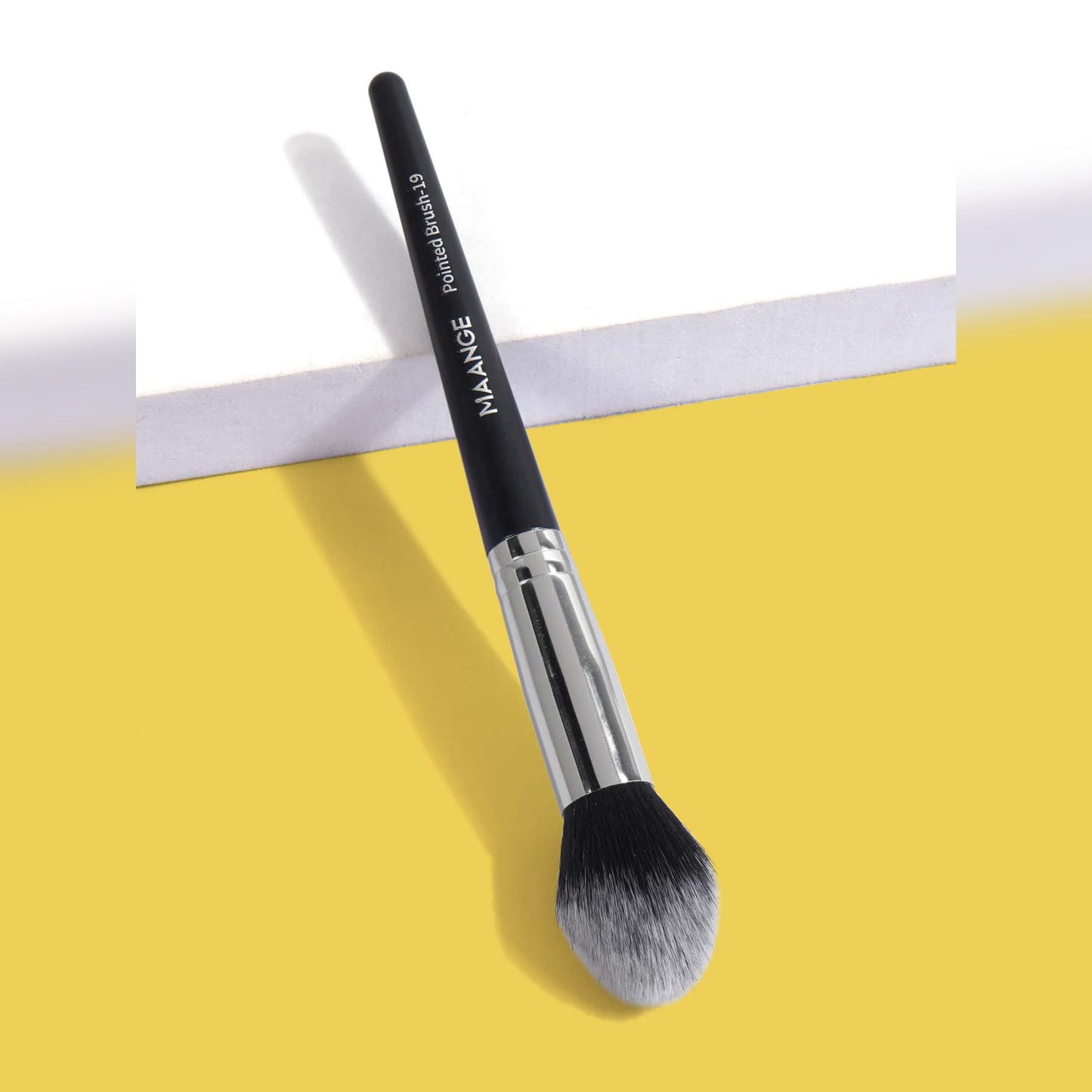 MAANGE - Brocha para Rubor Pointed Brush