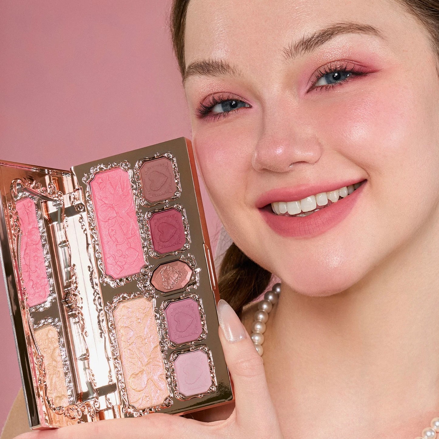 Flower Knows - Strawberry Cupid Collection Makeup Palette