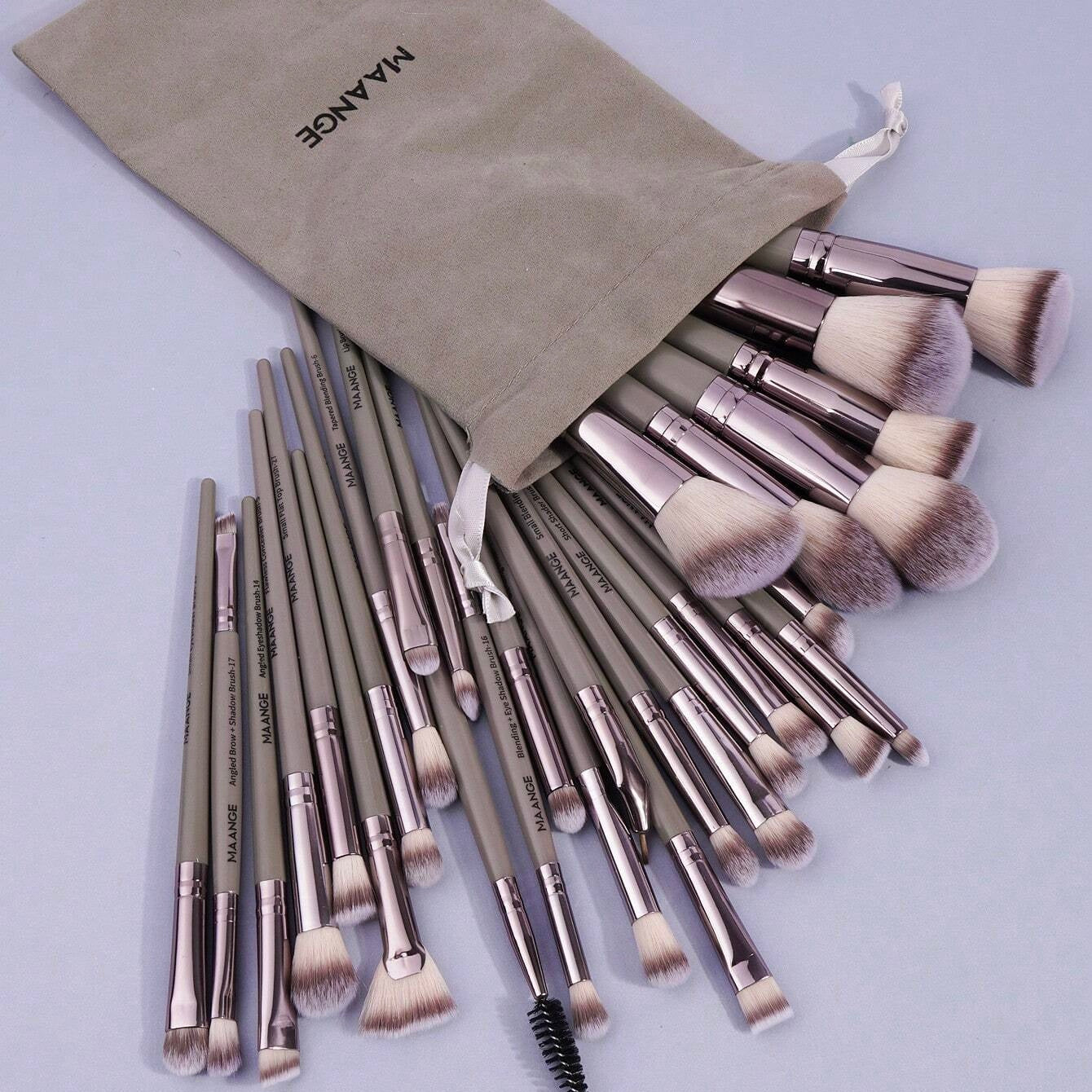 Shein - Set de 30 Piezas De Brochas De Maquillaje Profesionales