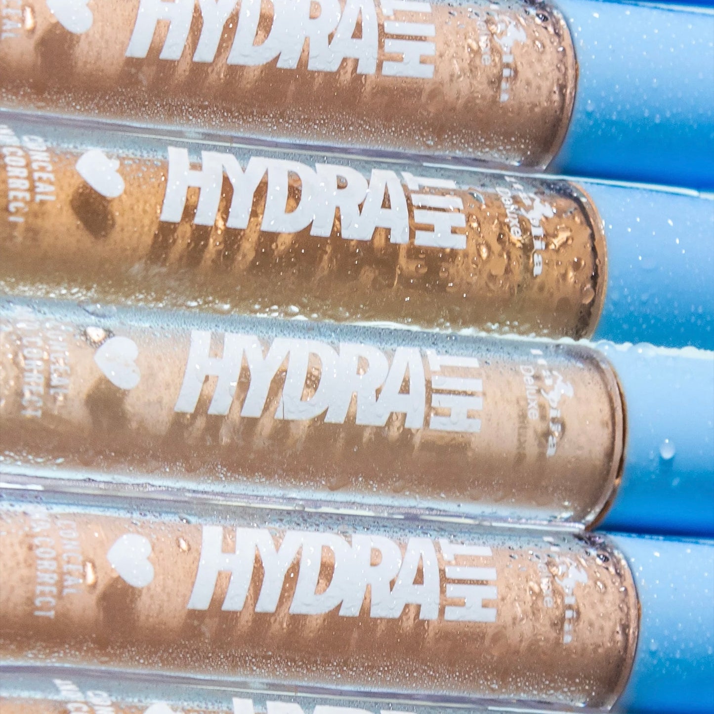 Italia Deluxe -  HydraHit Corrige y Cubre Conceal