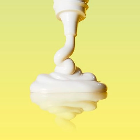 Isntree - Hyaluronic Acid Natural Sun Cream SPF 50+ PA ++++