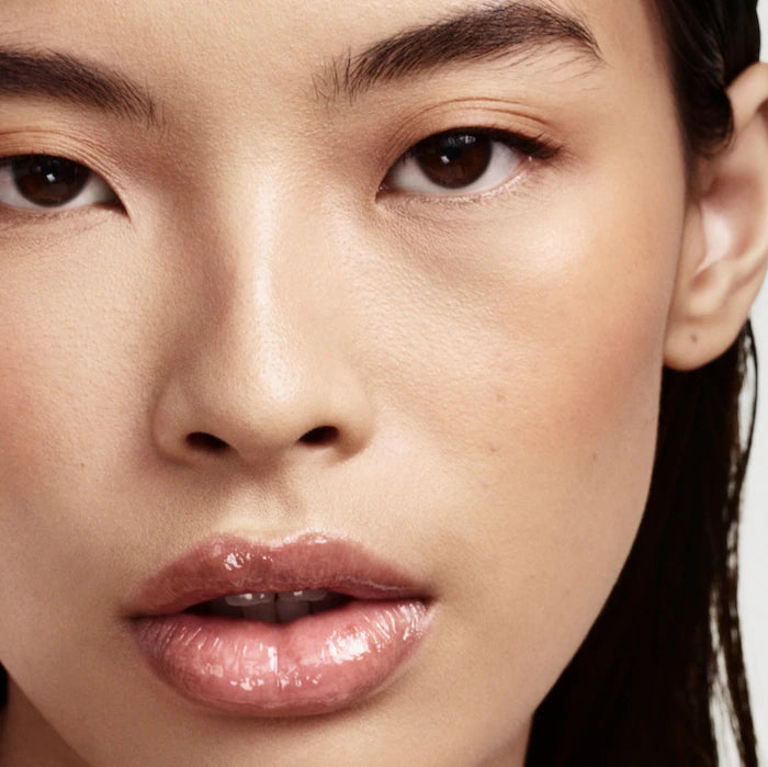 Fenty Beauty by Rihanna - Gloss Bomb Heat Universal Lip Luminizer + Plumper **BAJO-PEDIDO**