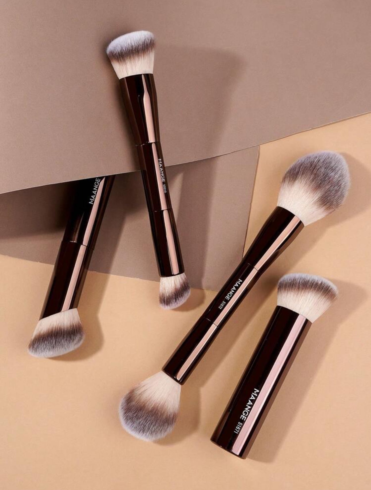 MAANGE - Set de 4 Brochas Profesionales