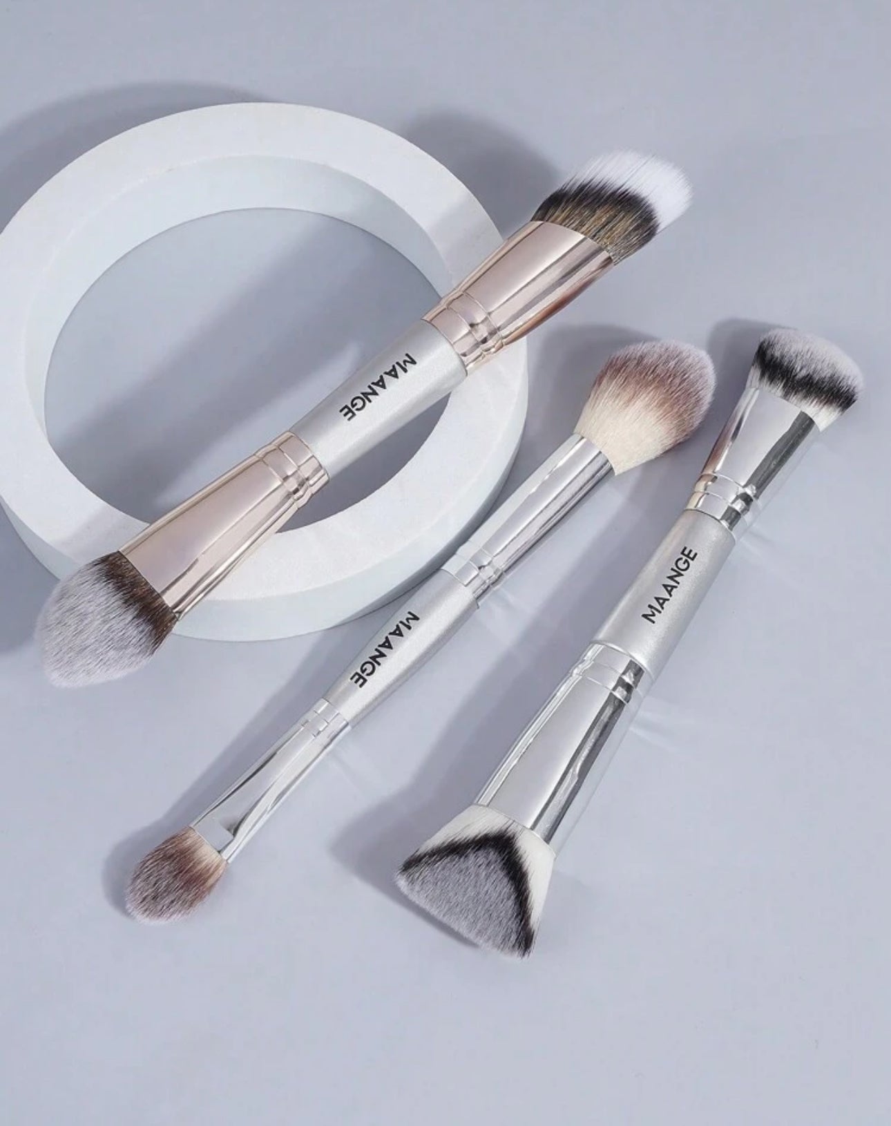 SHEIN - Set de 3 Brochas Facial