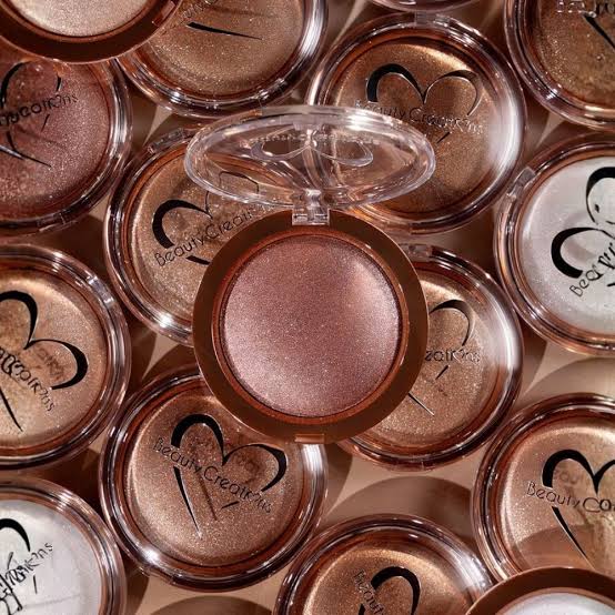 Beauty Creations - Flawless Stay Shimmer Veil