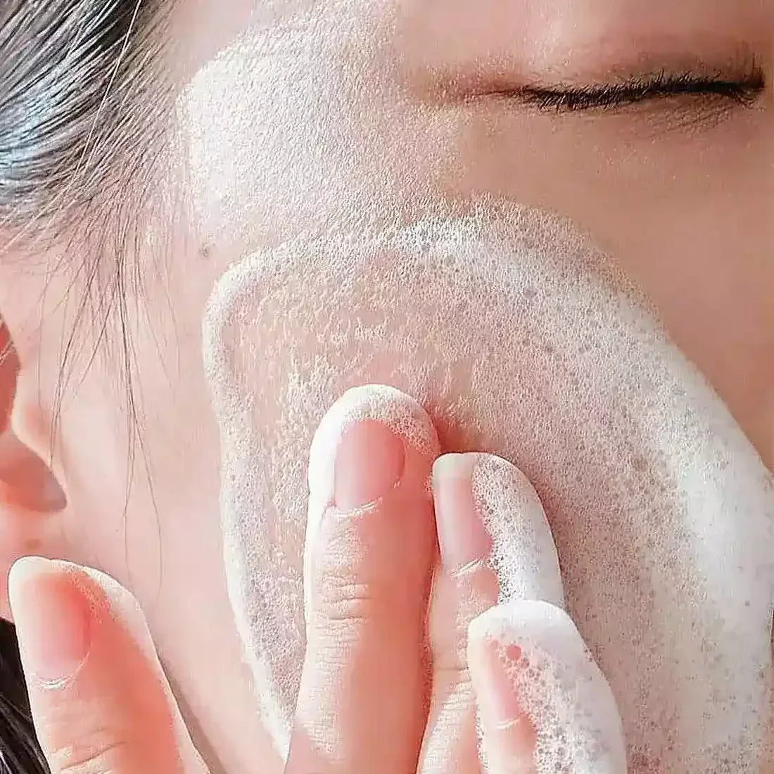 B: Lab - Matcha Hydrating Foam Cleanser