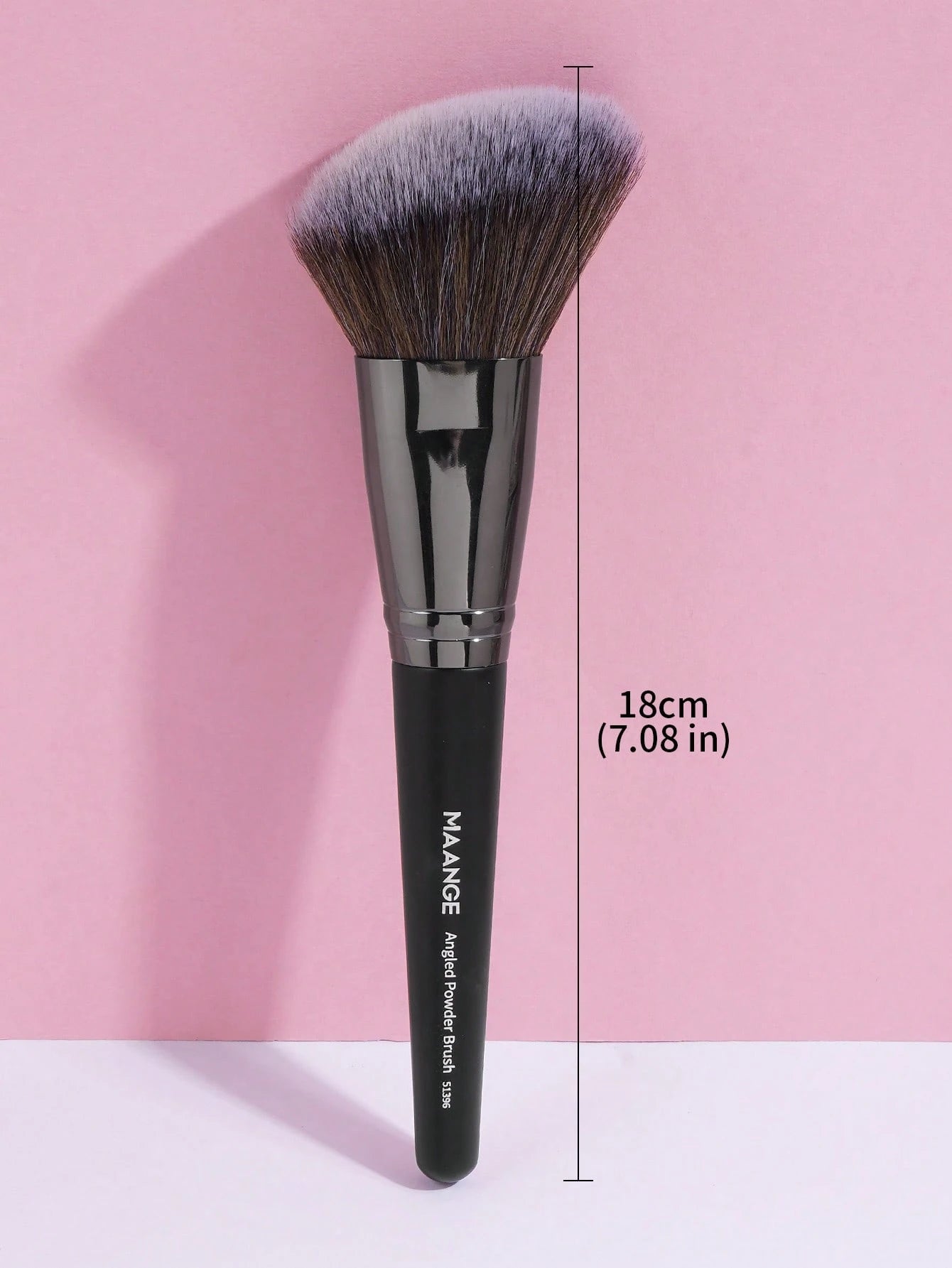 MAANGE - Angled Powder Brush