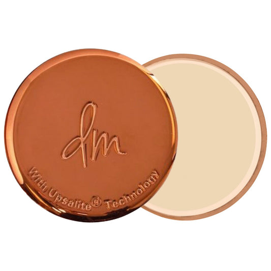 Danessa Myricks Beauty - Mini Yummy Skin Blurring Balm Powder in the shade Universal trial size