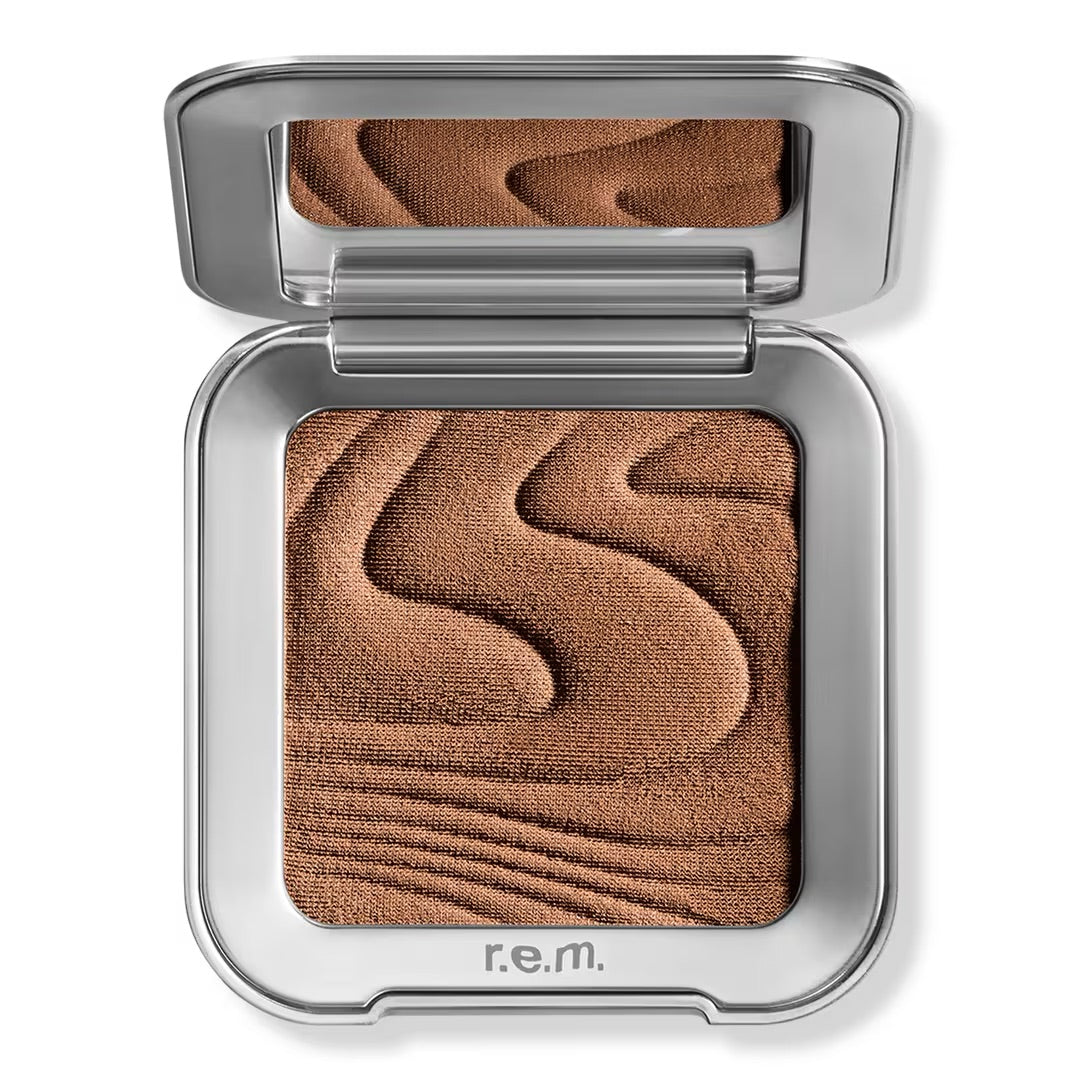 r.e.m. beauty Hypernova Satin Matte Bronzer Kit **BAJO-PEDIDO**