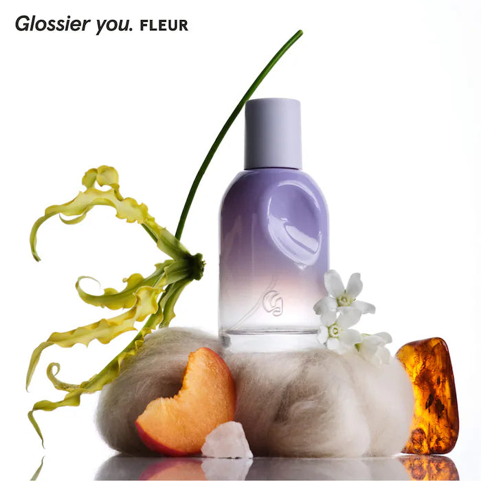 Glossier - Mini Glossier You Perfume Wardrobe Gift Set **BAJO PEDIDO**