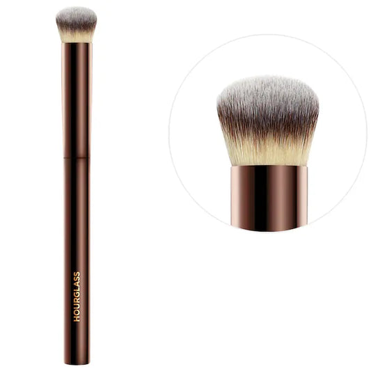 Hourglass - Vanish™ Seamless Finish Concealer Brush **BAJO-PEDIDO**